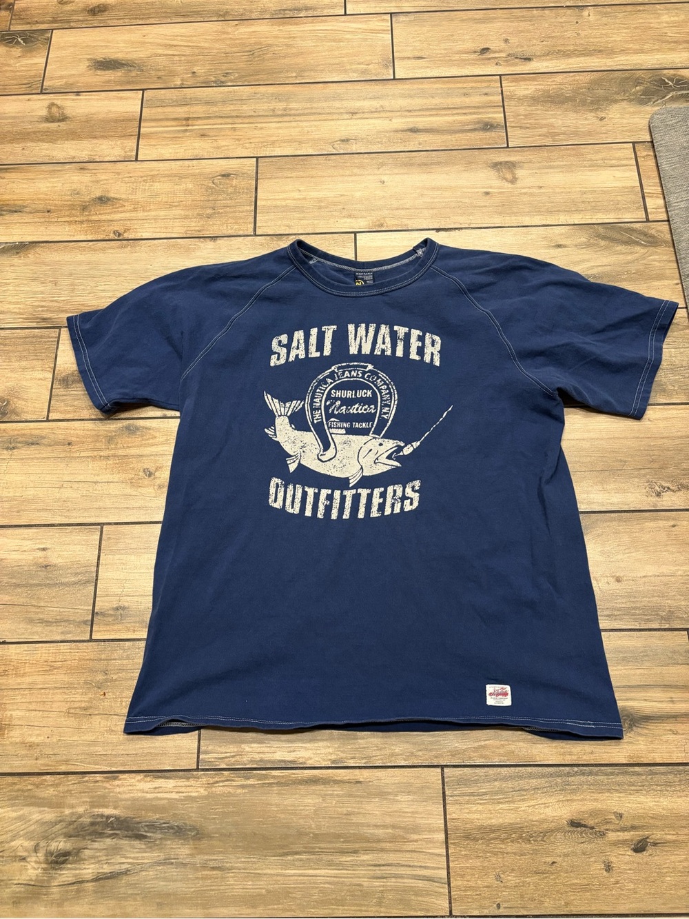 Vintage Nautica Jeans Co Mens Large Navy Blue Salt Water Outfitters Fishing Tee